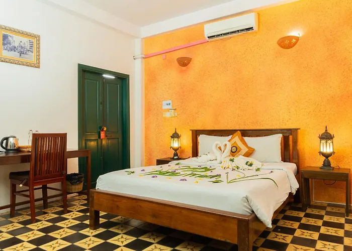Golden Banana Siem Reap