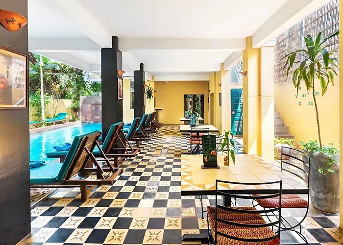 Golden Banana Siem Reap