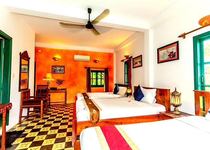 Hotel Golden Banana
